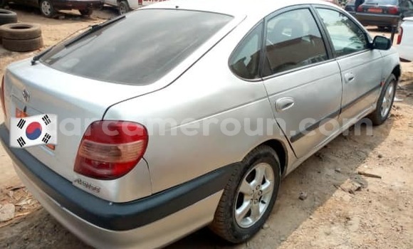 Acheter Occasion Voiture Toyota Avensis Gris à Yaoundé, Central Cameroon Acheter Occasion Voiture Toyota Avensis Gris à Yaoundé, Central Cameroon