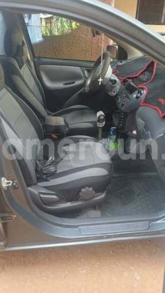 Big with watermark toyota yaris central cameroon yaounde 22533