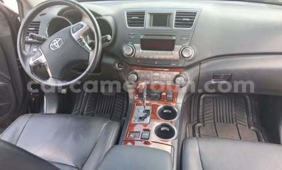 Acheter Occasion Voiture Toyota Highlander Autre à Yaoundé, Central Cameroon Acheter Occasion Voiture Toyota Highlander Autre à Yaoundé, Central Cameroon