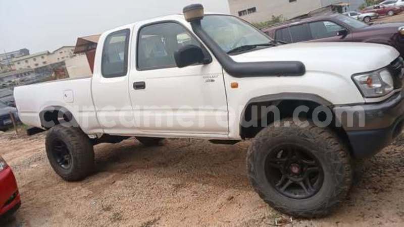 Big with watermark toyota hilux central cameroon yaounde 22541