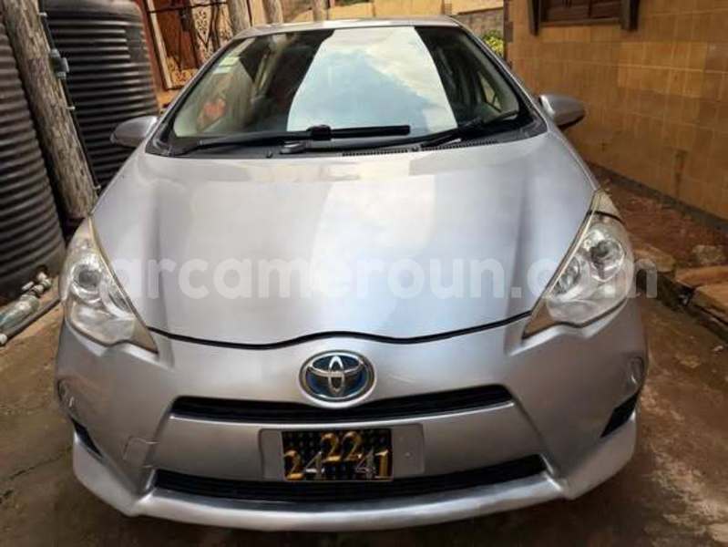 Big with watermark toyota aqua central cameroon yaounde 22545