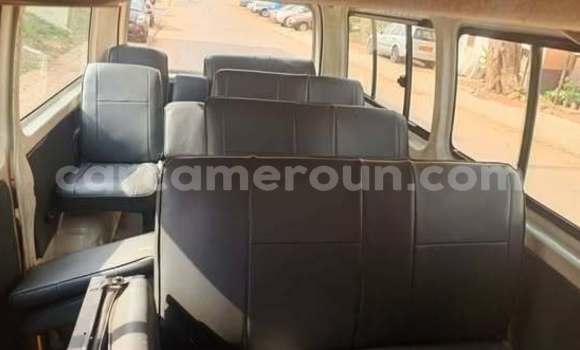 Acheter Occasion Voiture Toyota Hiace Autre à Yaoundé, Central Cameroon Acheter Occasion Voiture Toyota Hiace Autre à Yaoundé, Central Cameroon