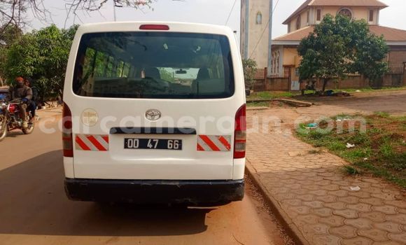 Acheter Occasion Voiture Toyota Hiace Autre à Yaoundé, Central Cameroon Acheter Occasion Voiture Toyota Hiace Autre à Yaoundé, Central Cameroon