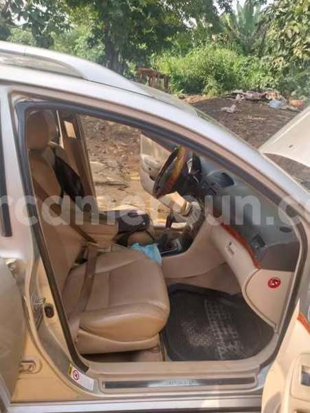 Big with watermark toyota avensis central cameroon yaounde 22554