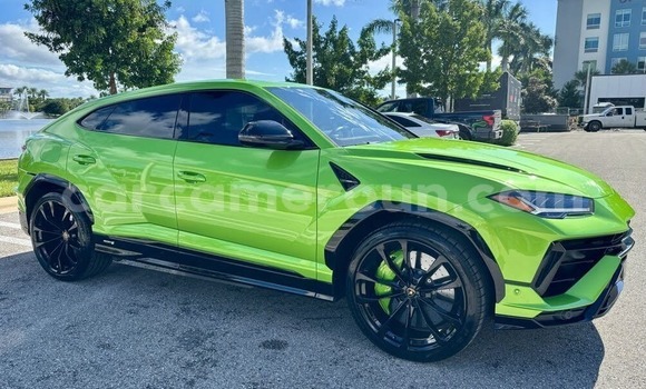 Acheter Occasion Voiture Lamborghini Urus Vert à Bafang, West Cameroon