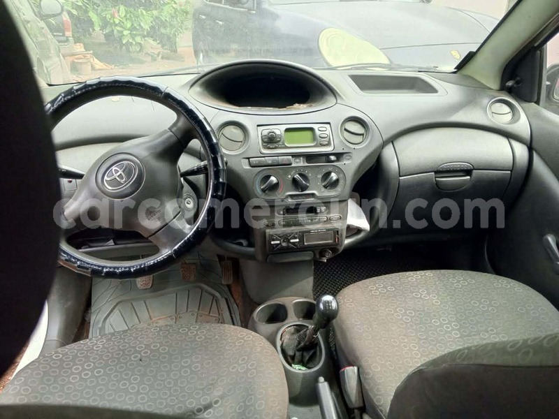 Big with watermark toyota yaris central cameroon yaounde 22576