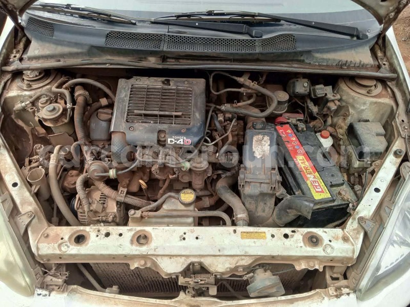 Big with watermark toyota yaris central cameroon yaounde 22576