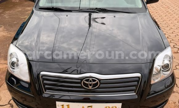 Sayi Na hannu Toyota Avensis Black Mota in Yaounde a Babban Kamaru