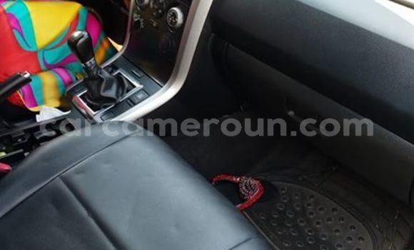 Sayi Na hannu Suzuki Grand Vitara White Mota in Yaounde a Babban Kamaru Sayi Na hannu Suzuki Grand Vitara White Mota in Yaounde a Babban Kamaru