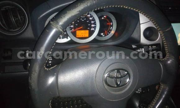 Acheter Occasion Voiture Toyota RAV4 Noir à Douala, Littoral Cameroon Acheter Occasion Voiture Toyota RAV4 Noir à Douala, Littoral Cameroon