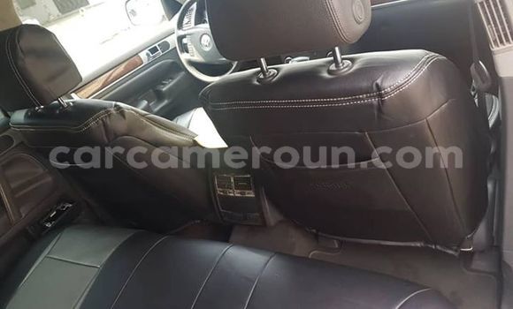 Sayi Na hannu Volkswagen Touareg Azurfa Mota in Yaounde a Babban Kamaru Sayi Na hannu Volkswagen Touareg Azurfa Mota in Yaounde a Babban Kamaru