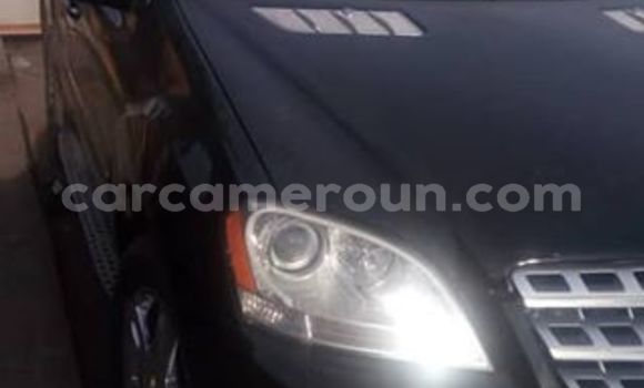 Sayi Na hannu Mercedes‒Benz ML–Class Black Mota in Yaounde a Babban Kamaru Sayi Na hannu Mercedes‒Benz ML–Class Black Mota in Yaounde a Babban Kamaru