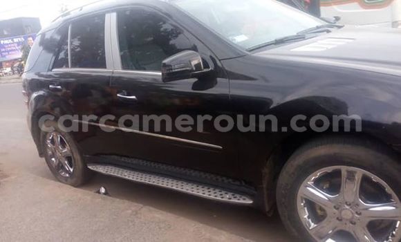 Sayi Na hannu Mercedes‒Benz ML–Class Black Mota in Yaounde a Babban Kamaru Sayi Na hannu Mercedes‒Benz ML–Class Black Mota in Yaounde a Babban Kamaru