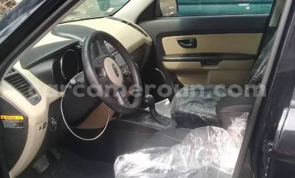 Sayi Na hannu Kia Soul Black Mota in Douala a Ƙasar Kamaru Sayi Na hannu Kia Soul Black Mota in Douala a Ƙasar Kamaru