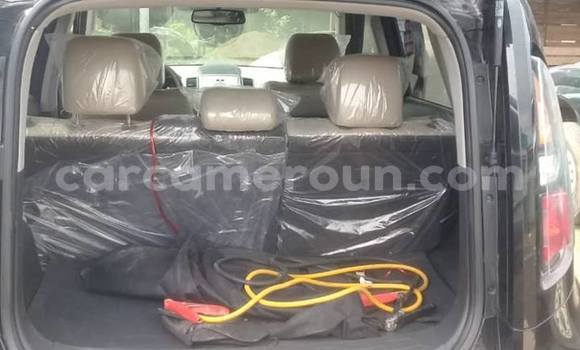 Sayi Na hannu Kia Soul Black Mota in Douala a Ƙasar Kamaru Sayi Na hannu Kia Soul Black Mota in Douala a Ƙasar Kamaru