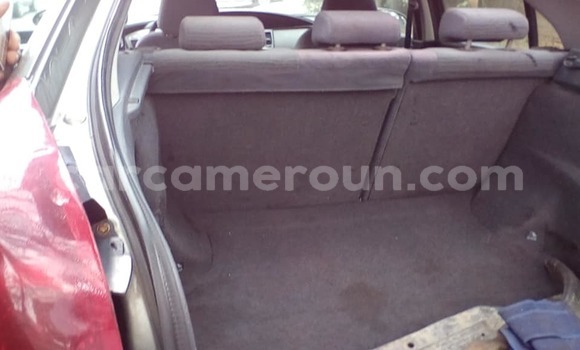 Sayi Na hannu Nissan Primera Azurfa Mota in Yaounde a Babban Kamaru Sayi Na hannu Nissan Primera Azurfa Mota in Yaounde a Babban Kamaru