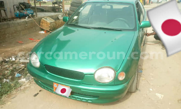 Sayi Na hannu Toyota Corolla Green Mota in Yaounde a Babban Kamaru Sayi Na hannu Toyota Corolla Green Mota in Yaounde a Babban Kamaru