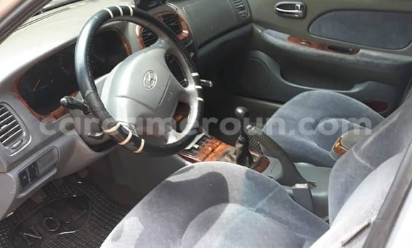 Sayi Na hannu Mercedes‒Benz C–Class Azurfa Mota in Yaounde a Babban Kamaru Sayi Na hannu Mercedes‒Benz C–Class Azurfa Mota in Yaounde a Babban Kamaru