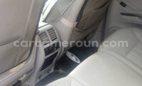 Sayi Na hannu Mercedes‒Benz ML–Class Black Mota in Yaounde a Babban Kamaru Sayi Na hannu Mercedes‒Benz ML–Class Black Mota in Yaounde a Babban Kamaru