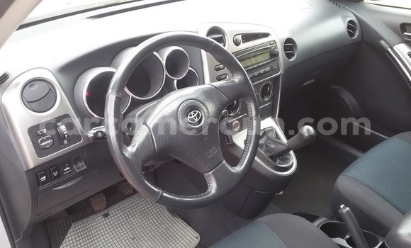 Acheter Occasion Voiture Toyota Matrix Gris à Yaoundé, Central Cameroon Acheter Occasion Voiture Toyota Matrix Gris à Yaoundé, Central Cameroon