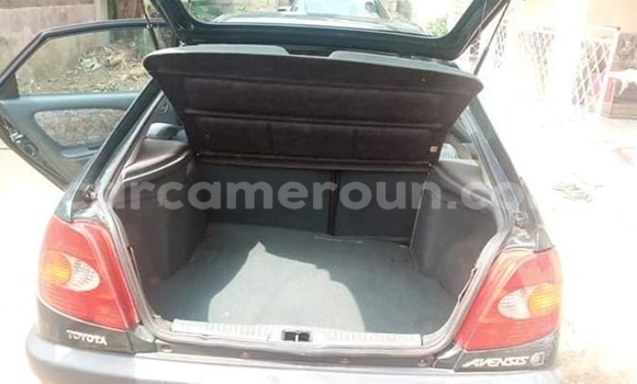 Acheter Occasion Voiture Toyota Avensis Vert à Douala, Littoral Cameroon Acheter Occasion Voiture Toyota Avensis Vert à Douala, Littoral Cameroon