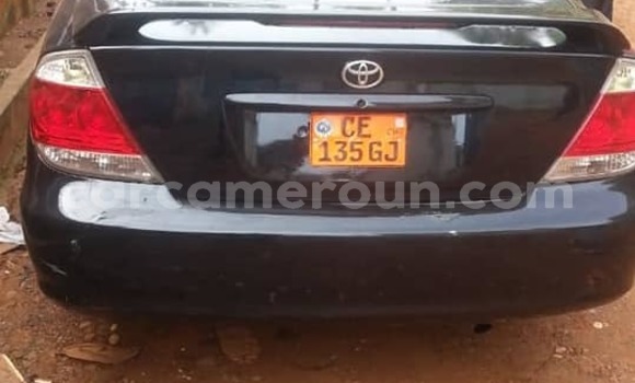 Sayi Na hannu Toyota Camry Blue Mota in Yaounde a Babban Kamaru Sayi Na hannu Toyota Camry Blue Mota in Yaounde a Babban Kamaru