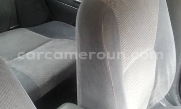 Sayi Na hannu Toyota Camry Blue Mota in Yaounde a Babban Kamaru Sayi Na hannu Toyota Camry Blue Mota in Yaounde a Babban Kamaru