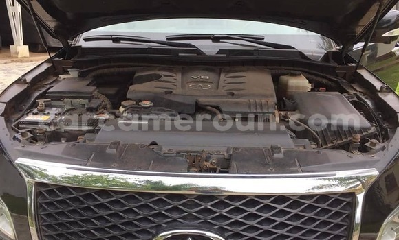 Sayi Na hannu Infiniti QX80 Black Mota in Yaounde a Babban Kamaru Sayi Na hannu Infiniti QX80 Black Mota in Yaounde a Babban Kamaru