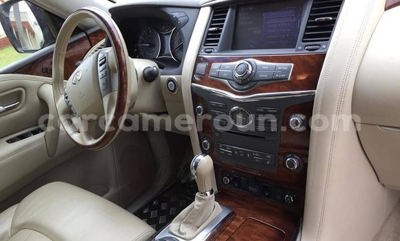 Sayi Na hannu Infiniti QX80 Black Mota in Yaounde a Babban Kamaru Sayi Na hannu Infiniti QX80 Black Mota in Yaounde a Babban Kamaru
