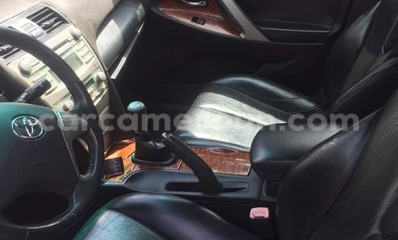 Acheter Occasion Voiture Toyota Camry Noir à Yaoundé, Central Cameroon Acheter Occasion Voiture Toyota Camry Noir à Yaoundé, Central Cameroon