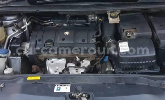 Sayi Na hannu Peugeot 307 Azurfa Mota in Yaounde a Babban Kamaru Sayi Na hannu Peugeot 307 Azurfa Mota in Yaounde a Babban Kamaru