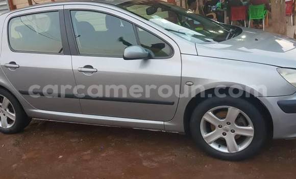 Sayi Na hannu Peugeot 307 Azurfa Mota in Yaounde a Babban Kamaru Sayi Na hannu Peugeot 307 Azurfa Mota in Yaounde a Babban Kamaru