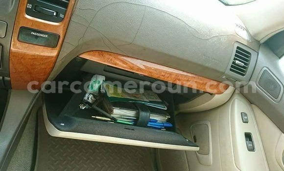 Sayi Na hannu Lexus GX Black Mota in Yaounde a Babban Kamaru Sayi Na hannu Lexus GX Black Mota in Yaounde a Babban Kamaru