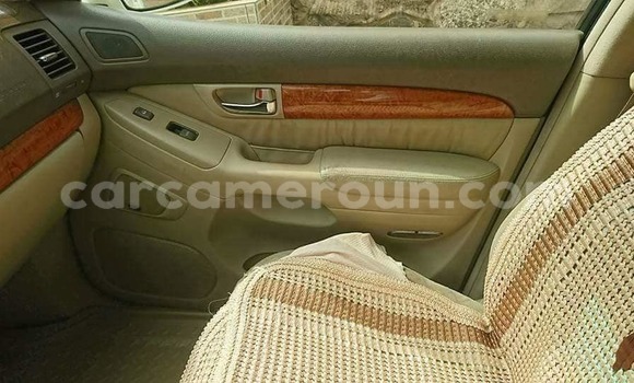 Sayi Na hannu Lexus GX Black Mota in Yaounde a Babban Kamaru Sayi Na hannu Lexus GX Black Mota in Yaounde a Babban Kamaru