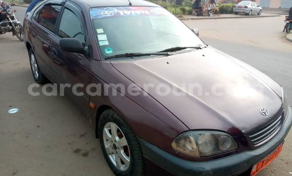 Sayi Na hannu Toyota Avensis Sauran Mota in Yaounde a Babban Kamaru Sayi Na hannu Toyota Avensis Sauran Mota in Yaounde a Babban Kamaru