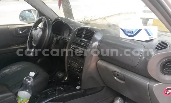 Acheter Occasion Voiture Hyundai Santa Fe Gris à Yaoundé, Central Cameroon Acheter Occasion Voiture Hyundai Santa Fe Gris à Yaoundé, Central Cameroon