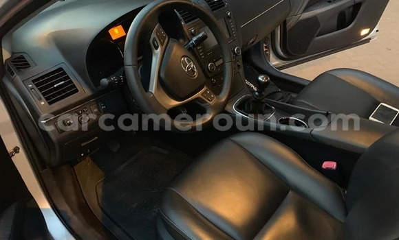 Acheter Occasion Voiture Toyota Avensis Gris à Yaoundé, Central Cameroon Acheter Occasion Voiture Toyota Avensis Gris à Yaoundé, Central Cameroon