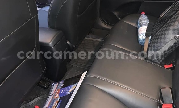 Acheter Occasion Voiture Toyota Avensis Gris à Yaoundé, Central Cameroon Acheter Occasion Voiture Toyota Avensis Gris à Yaoundé, Central Cameroon