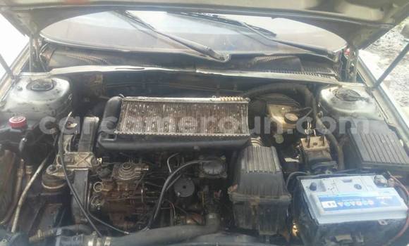 Acheter Occasion Voiture Peugeot 406 Gris à Yaoundé, Central Cameroon Acheter Occasion Voiture Peugeot 406 Gris à Yaoundé, Central Cameroon