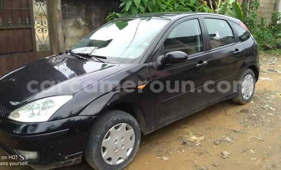 Sayi Na hannu Ford Focus Black Mota in Douala a Ƙasar Kamaru