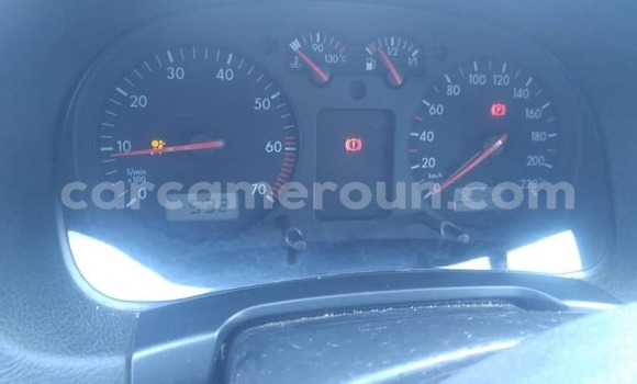 Acheter Occasion Voiture Volkswagen Polo Bleu à Yaoundé, Central Cameroon Acheter Occasion Voiture Volkswagen Polo Bleu à Yaoundé, Central Cameroon