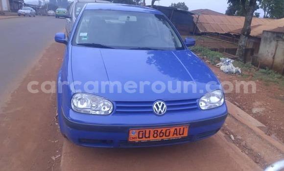 Acheter Occasion Voiture Volkswagen Polo Bleu à Yaoundé, Central Cameroon Acheter Occasion Voiture Volkswagen Polo Bleu à Yaoundé, Central Cameroon