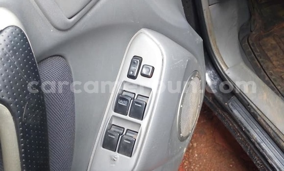 Acheter Occasion Voiture Toyota RAV4 Noir à Yaoundé, Central Cameroon Acheter Occasion Voiture Toyota RAV4 Noir à Yaoundé, Central Cameroon