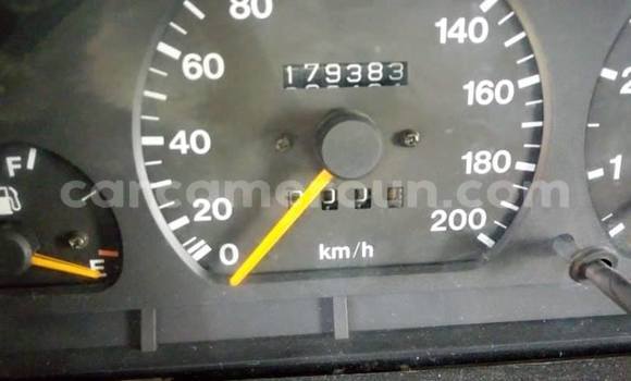 Sayi Na hannu Suzuki Vitara Azurfa Mota in Yaounde a Babban Kamaru Sayi Na hannu Suzuki Vitara Azurfa Mota in Yaounde a Babban Kamaru