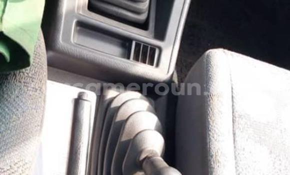 Sayi Na hannu Suzuki Vitara Azurfa Mota in Yaounde a Babban Kamaru Sayi Na hannu Suzuki Vitara Azurfa Mota in Yaounde a Babban Kamaru