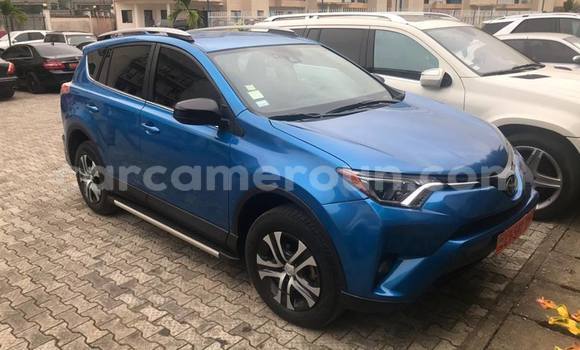 Acheter Occasion Voiture Toyota RAV4 Bleu à Douala, Littoral Cameroon Acheter Occasion Voiture Toyota RAV4 Bleu à Douala, Littoral Cameroon