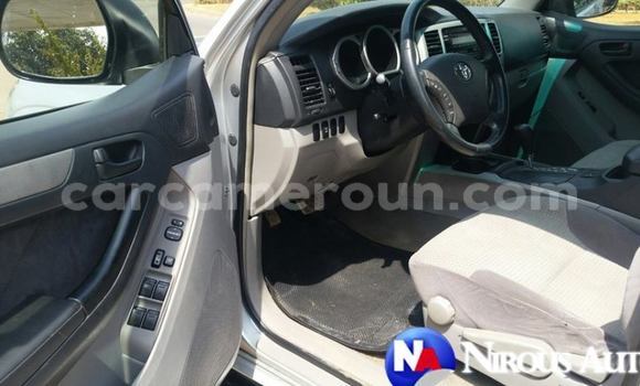 Acheter Occasion Voiture Toyota 4Runner Gris à Yaoundé, Central Cameroon Acheter Occasion Voiture Toyota 4Runner Gris à Yaoundé, Central Cameroon