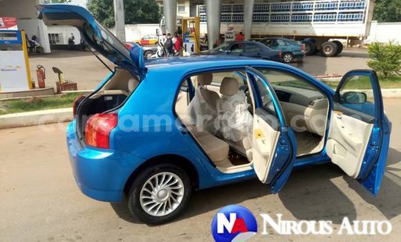 Acheter Occasion Voiture Toyota Runx Bleu à Yaoundé, Central Cameroon Acheter Occasion Voiture Toyota Runx Bleu à Yaoundé, Central Cameroon