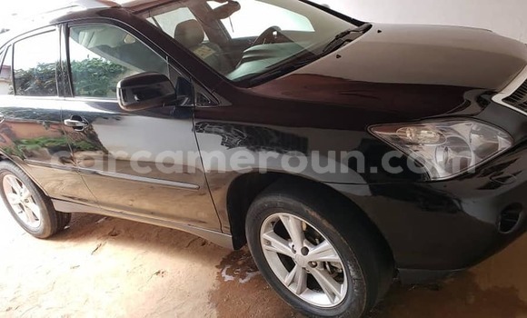 Sayi Na hannu Lexus RX Black Mota in Yaounde a Babban Kamaru
