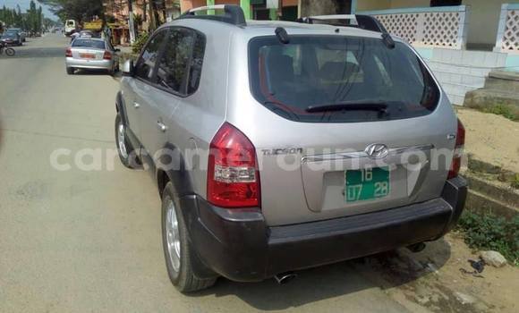 Buy Used Hyundai Tucson Silver Car in Douala in Littoral Cameroon Buy Used Hyundai Tucson Silver Car in Douala in Littoral Cameroon